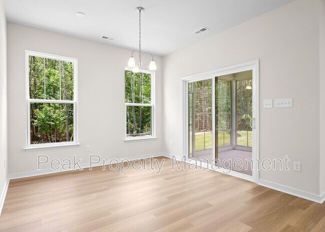 Building Photo - 9735 Kaleidoscope Row