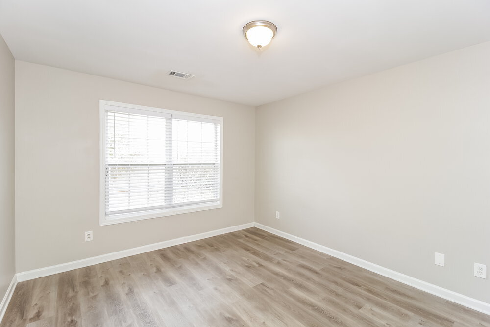 Building Photo - 312 Oakhaven Way