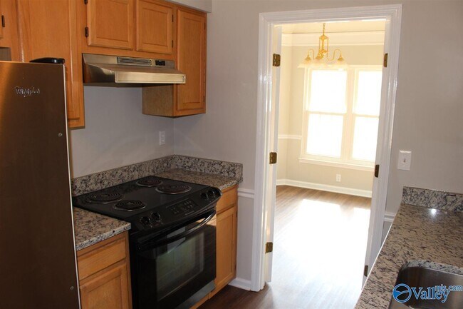Building Photo - 108 Harpers Hop Ct