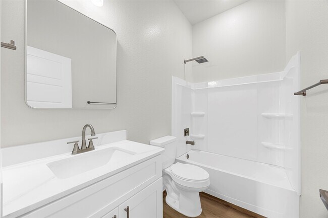 Building Photo - 56 Rd 5604