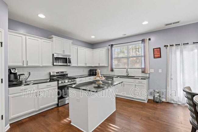 Building Photo - 2909 Estate View Ct