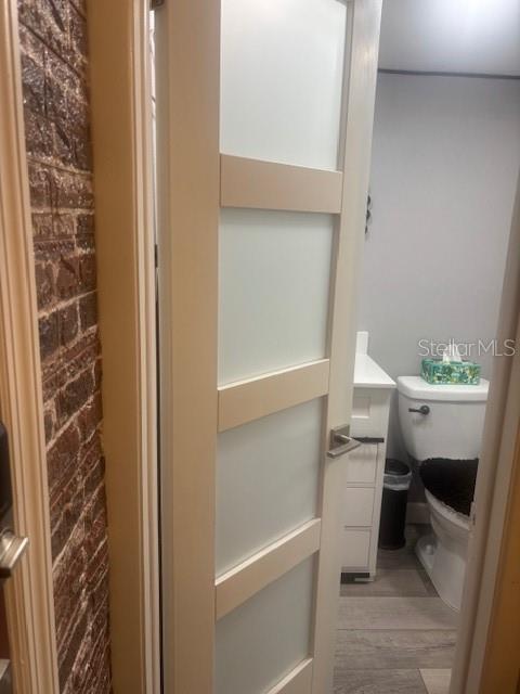 Building Photo - 4575 Cove Cir