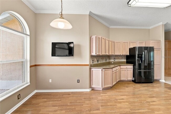 Building Photo - 1304 De La Garza Pl