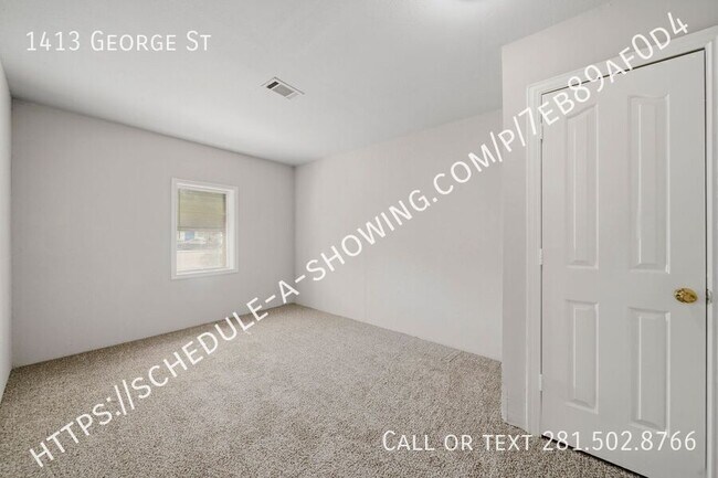 Building Photo - 1413 George St