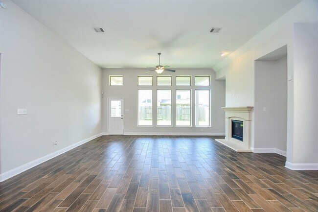 Building Photo - 15234 Ashbrook Dove Ln