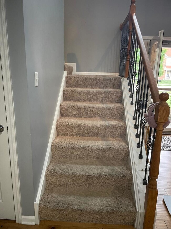 Building Photo - 159 Chapin Way