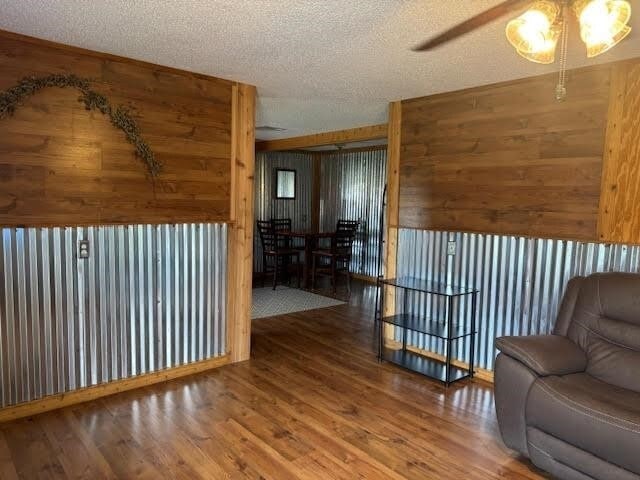 Building Photo - 9123 Stonewood Dr