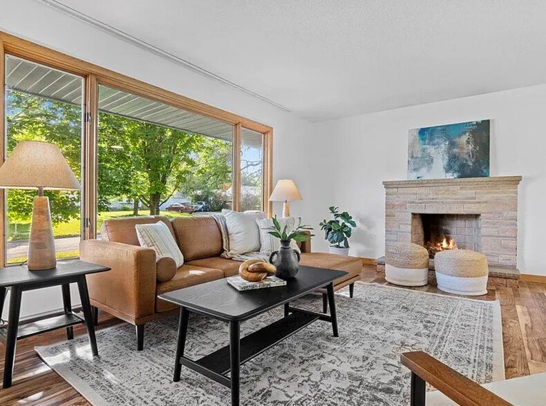 Building Photo - 9300 Blaisdell Ave S