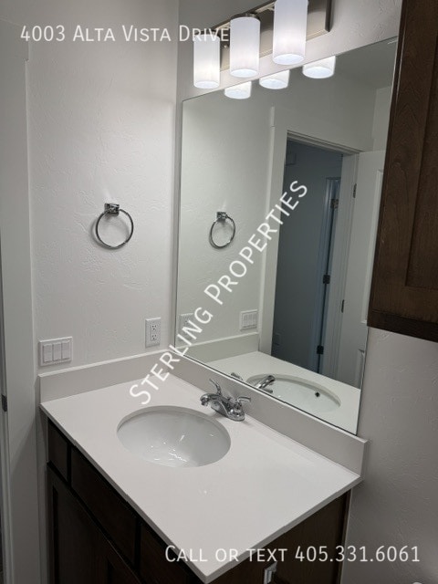 Building Photo - 4003 Alta Vis Dr
