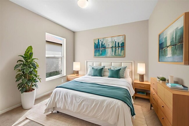 Building Photo - 31224 Crestmont Ct