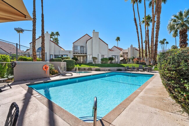 Building Photo - 73322 Shadow Mountain Dr