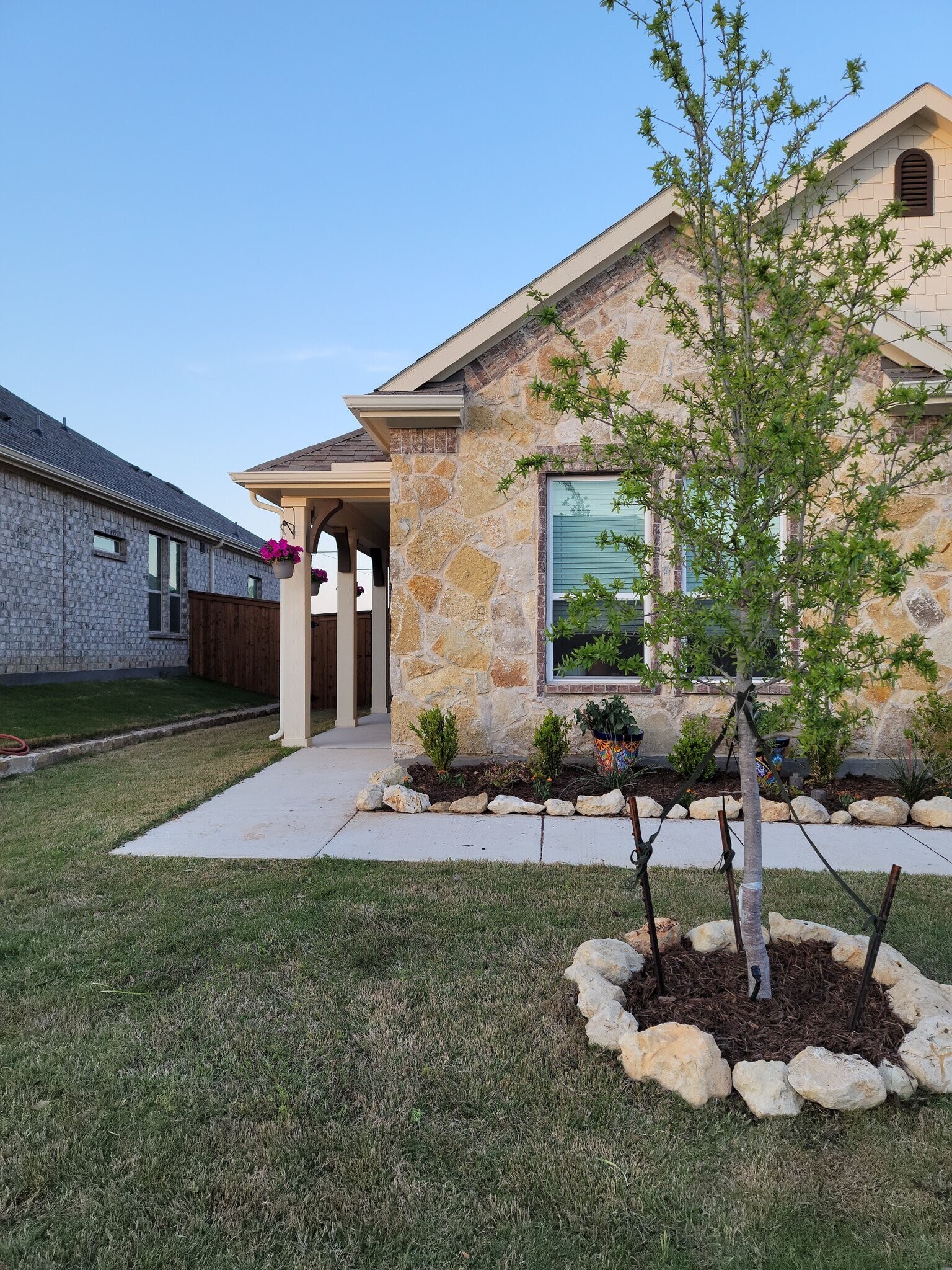 Building Photo - 9008 Bison Creek Dr