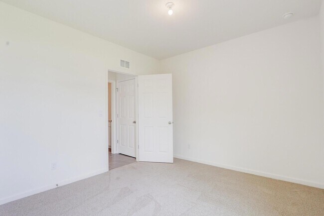 Building Photo - 12335 Nettuno Wy