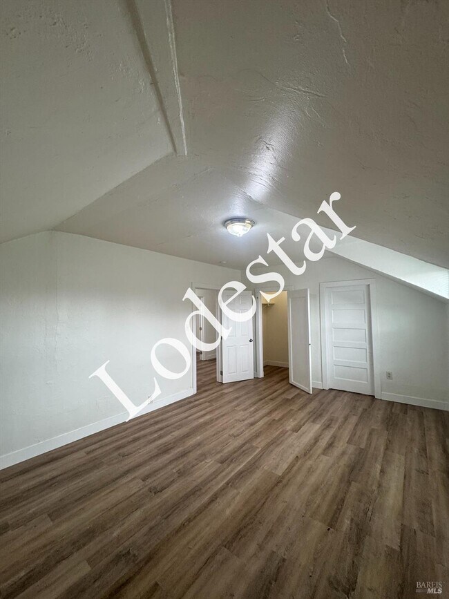 Building Photo - 302 Carolina St