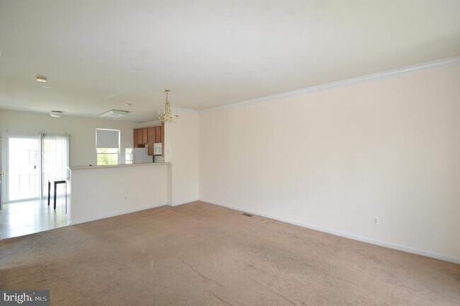 Building Photo - 42761 Hollingsworth Terrace