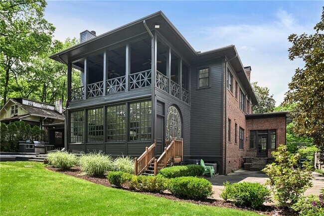 Building Photo - 635 Bonaventure Ave NE