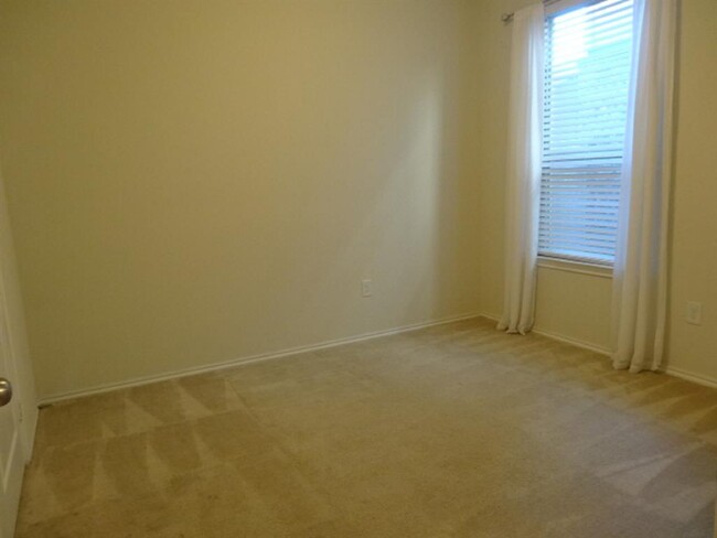 Building Photo - 4418 Windmill Run Dr