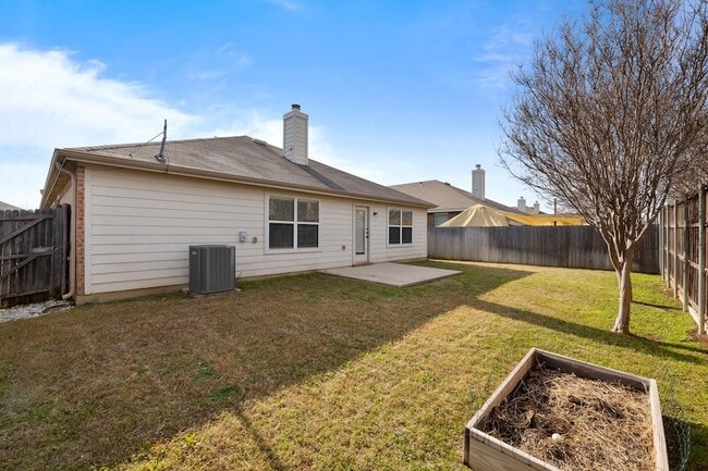 Building Photo - 6237 Chalk Hollow Dr