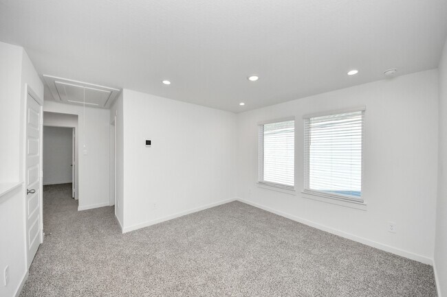 Building Photo - 10326 Penryn Frst Trl