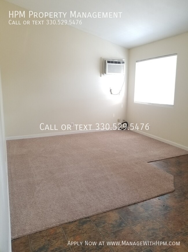 Building Photo - 2381 Newton-
