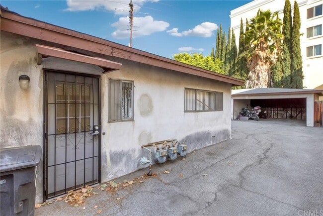Building Photo - 1540 Abbot Ave