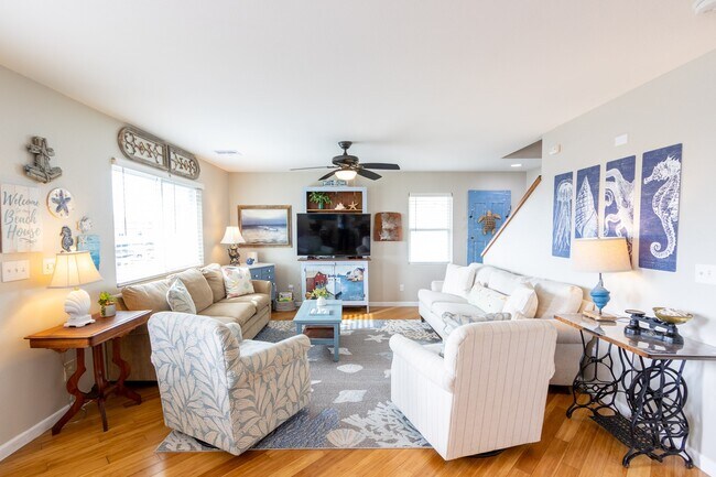 Building Photo - 16518 Jean Lafitte Rd