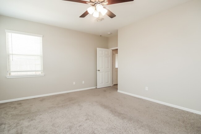Building Photo - 9207 Penfield Dr