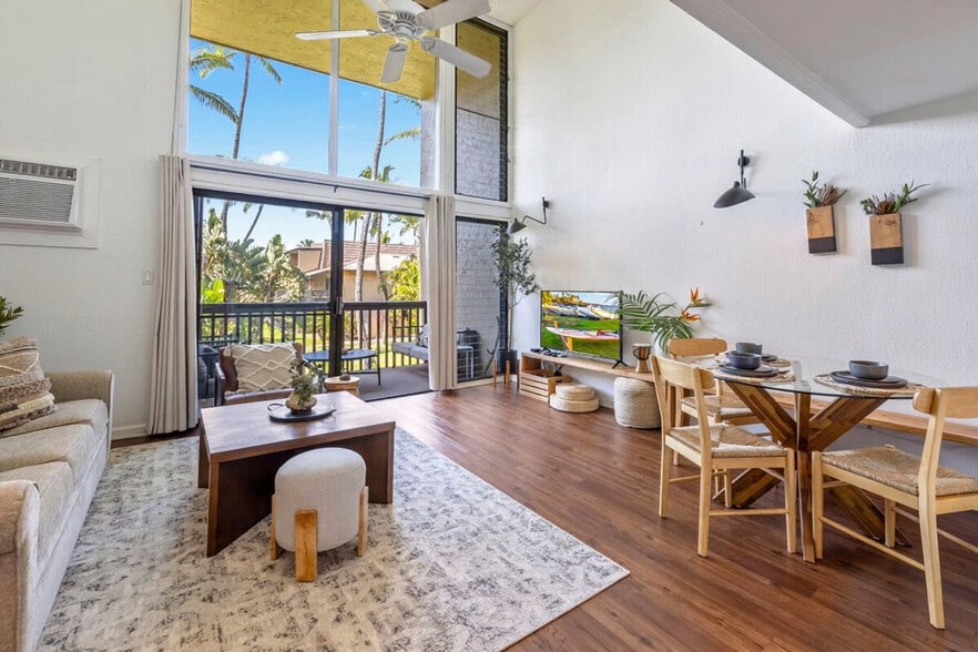 Building Photo - 1299 Uluniu Rd