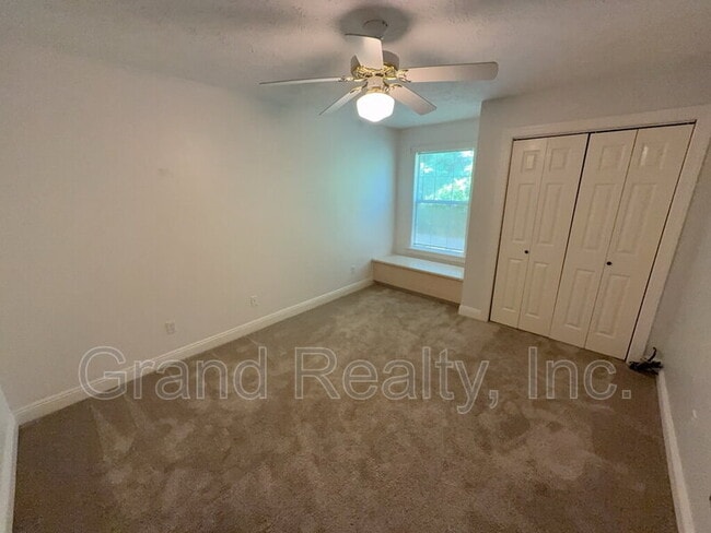 Building Photo - 5212 Jim Dandy Ln
