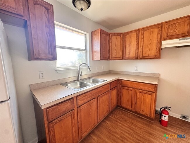 Building Photo - 1501 Earle St