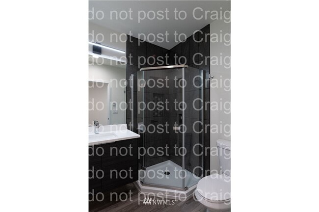 Building Photo - West Seattle - 3 Bedroom - 2.5 Bathroom w/...