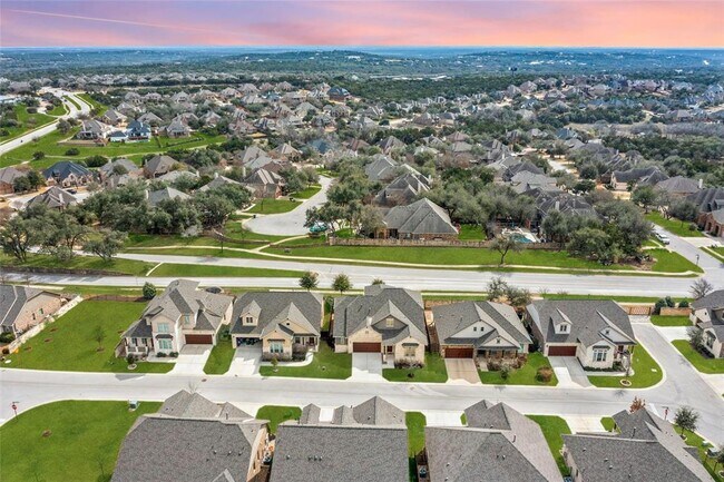 Building Photo - 132 Village Oak Dr