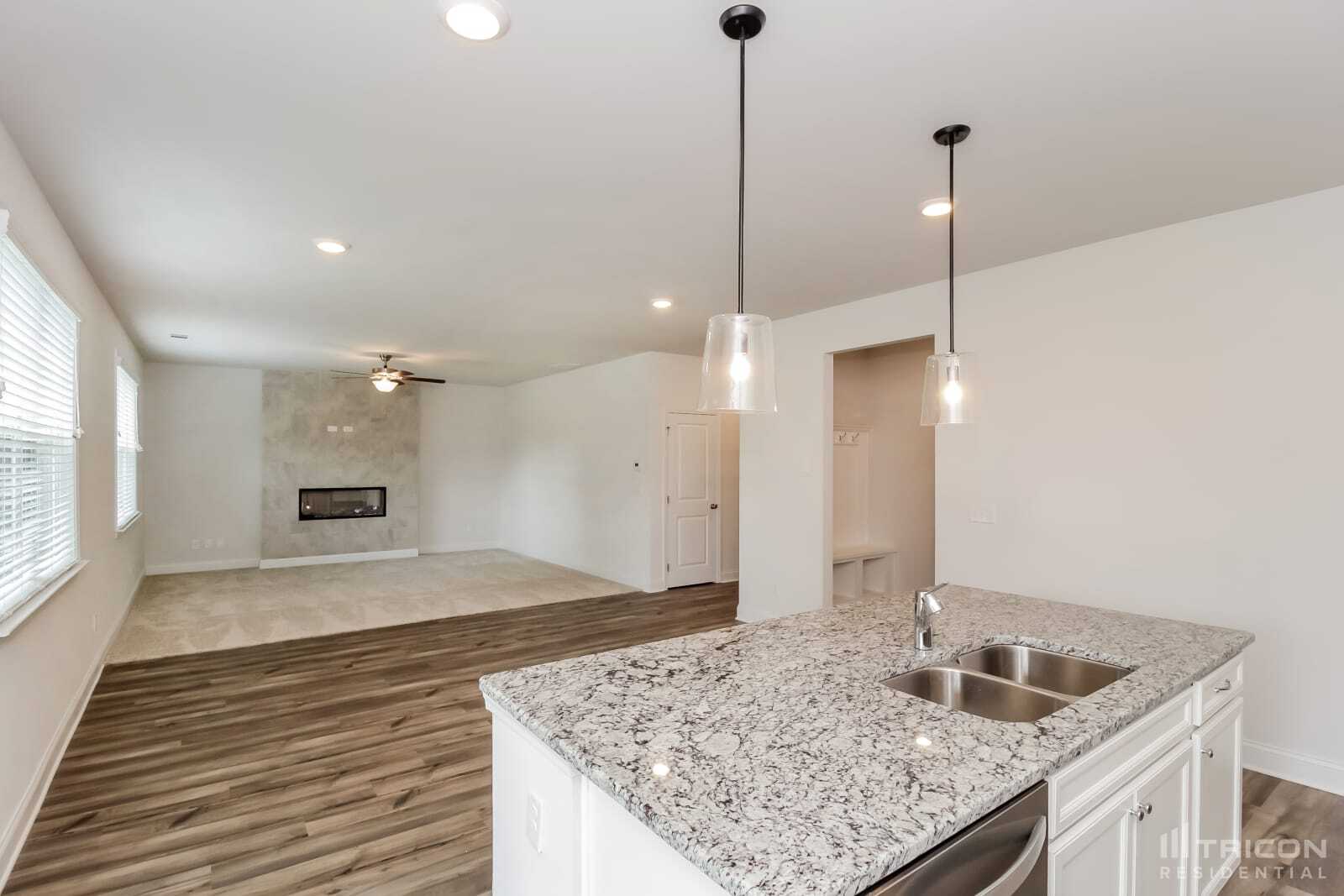 Building Photo - 25 Leyland Ct