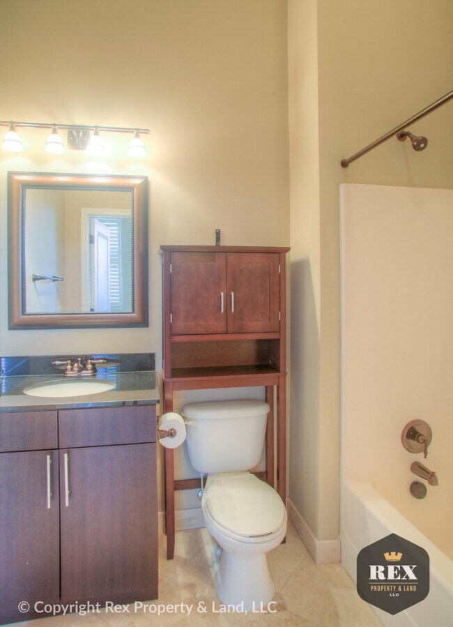 Primary Photo - 936 Broad St