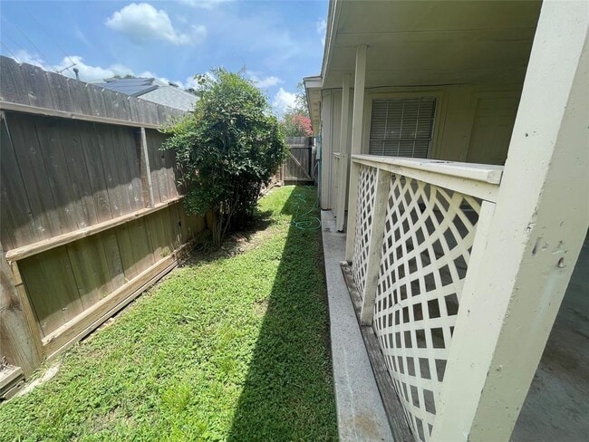 Building Photo - 16311 Golden Sage Ln