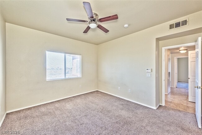 Building Photo - 1050 E Cactus Ave