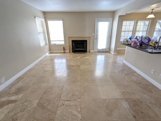 Building Photo - 7613 Sea Wind Dr