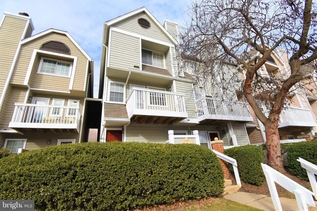 Building Photo - 5821 Inman Park Cir