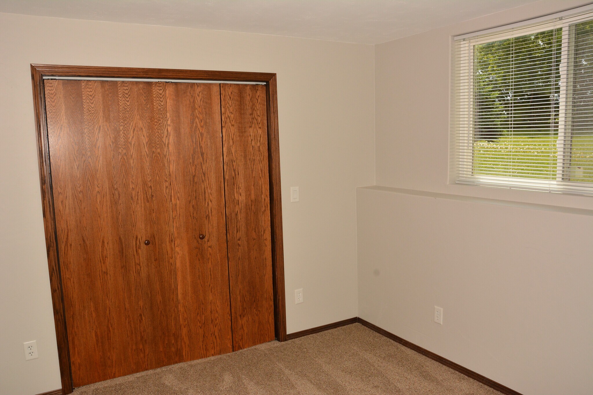 Building Photo - 327 Cordy Lane