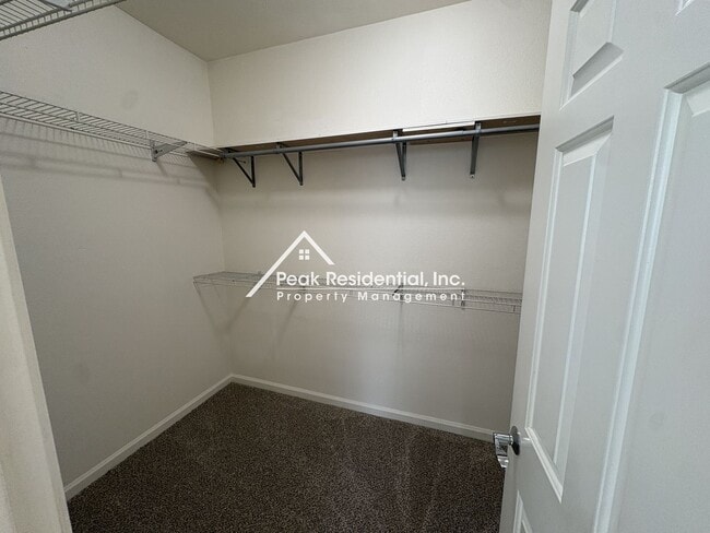 Building Photo - Very Nice Elk Grove 3bd/2ba Home!