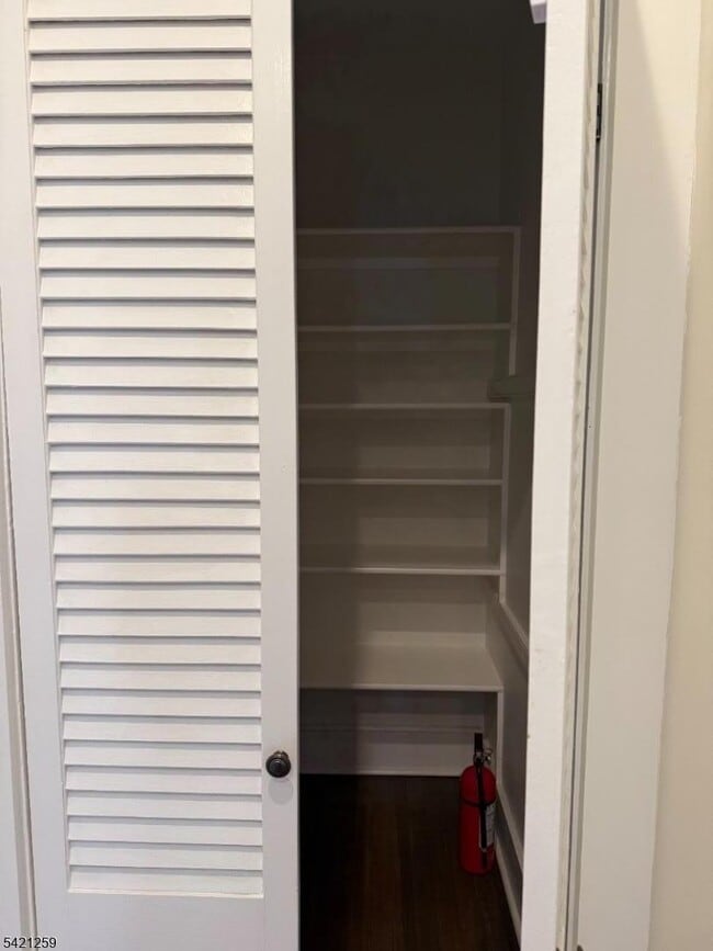 Building Photo - 33 Montclair Ave