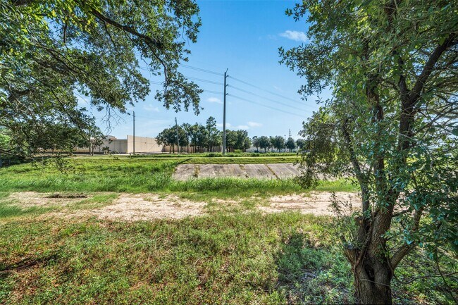 Building Photo - 19507 Evening Shades Ct