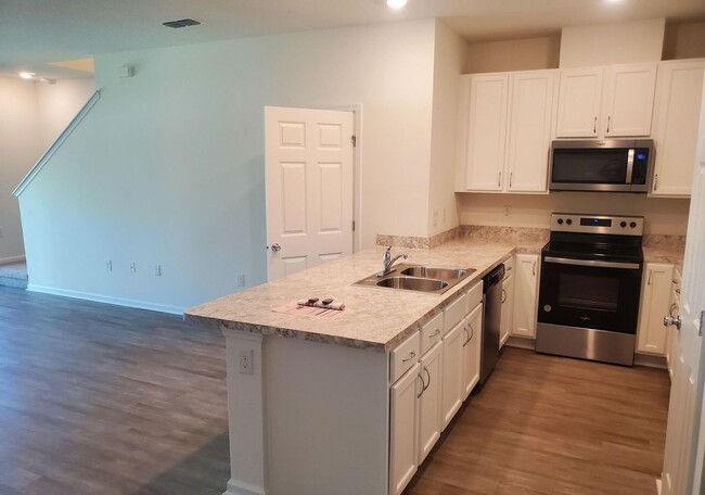 Building Photo - 247 Mustard Hl Ct