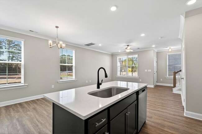 Building Photo - Charming Craftsman-Style 3-Bedroom Townhome in Garner!