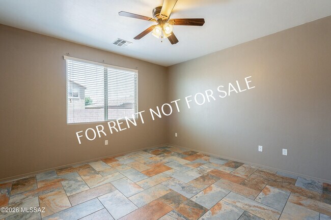 Building Photo - 7307 E Heartwood Dr