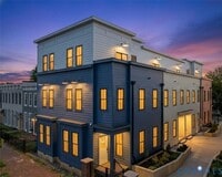 Building Photo - 1823 W Cary St