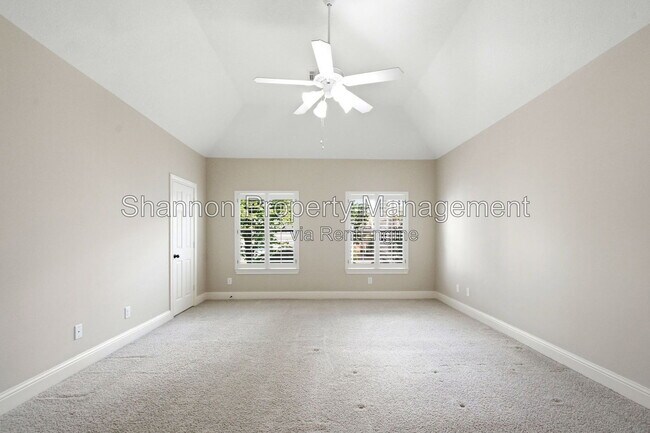 Building Photo - 5642 Petty St