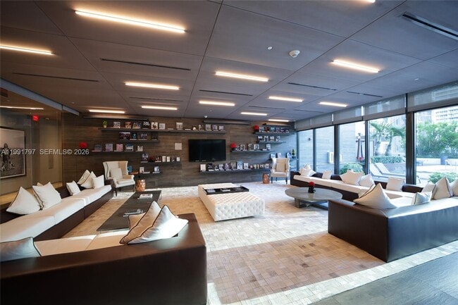 Building Photo - 1080 Brickell Ave