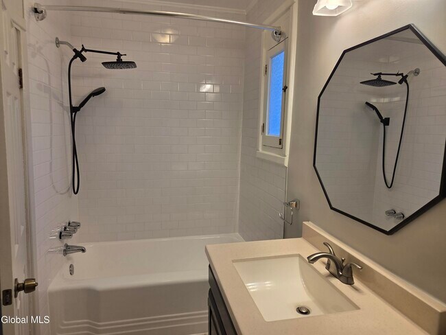 Building Photo - 669 Pawling Ave