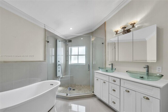 Building Photo - 4470 SW 153rd Ave